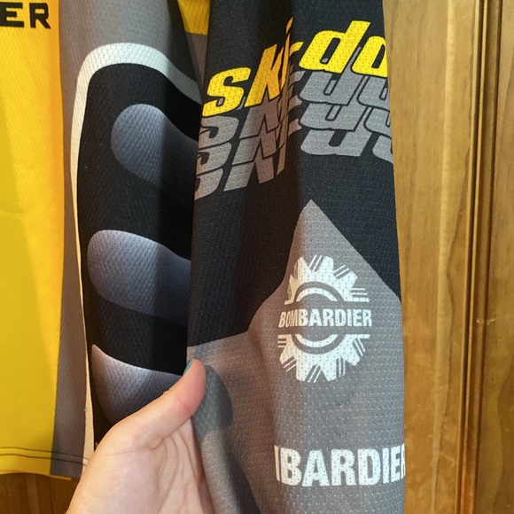 Mens Skidoo Racing Jersey Black and Yellow. Size Large - Picture 4 of 7